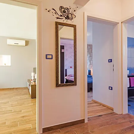 4 Bedroom Beautiful In Holiday home