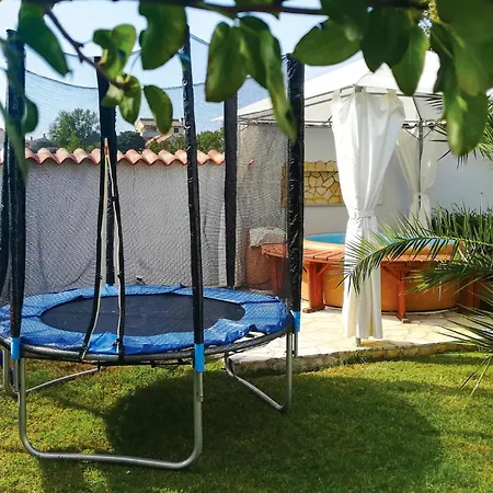 Pet Friendly In With Sauna Tatil Evi
