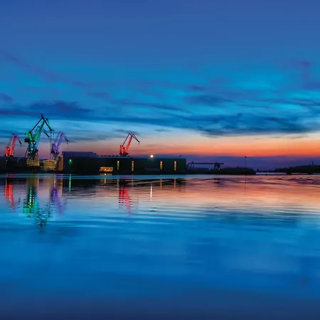 4 Bedroom Beautiful In Pula