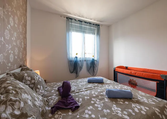 Casa vacanze 4 Bedroom Beautiful In *